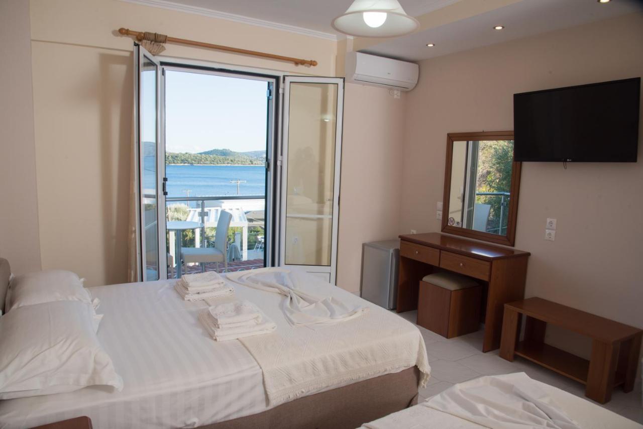 Oasis Hotel Perigiali Dış mekan fotoğraf