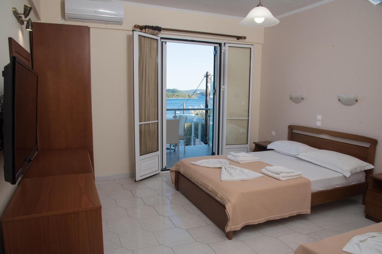 Oasis Hotel Perigiali Dış mekan fotoğraf