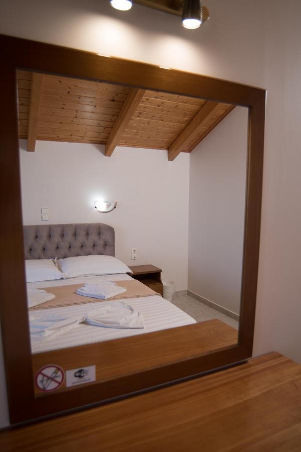 Oasis Hotel Perigiali Dış mekan fotoğraf